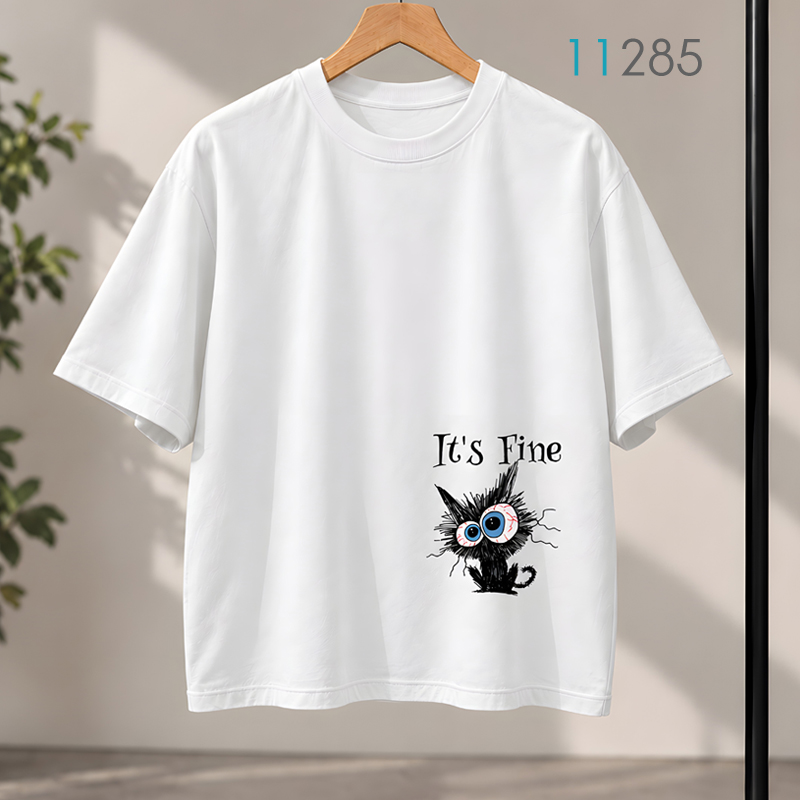 تیشرت اورسایز سفید طرح گربه فانتزی It’s Fine